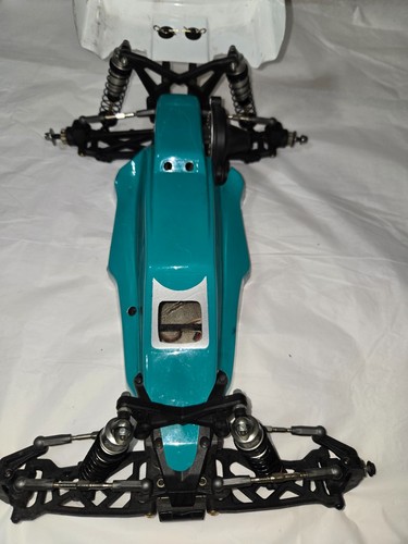 Team losi 2wd buggy 10 - 22,