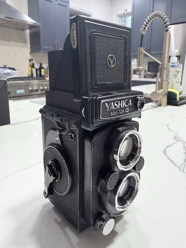 Yashica mat 124g medium - mat-124g,